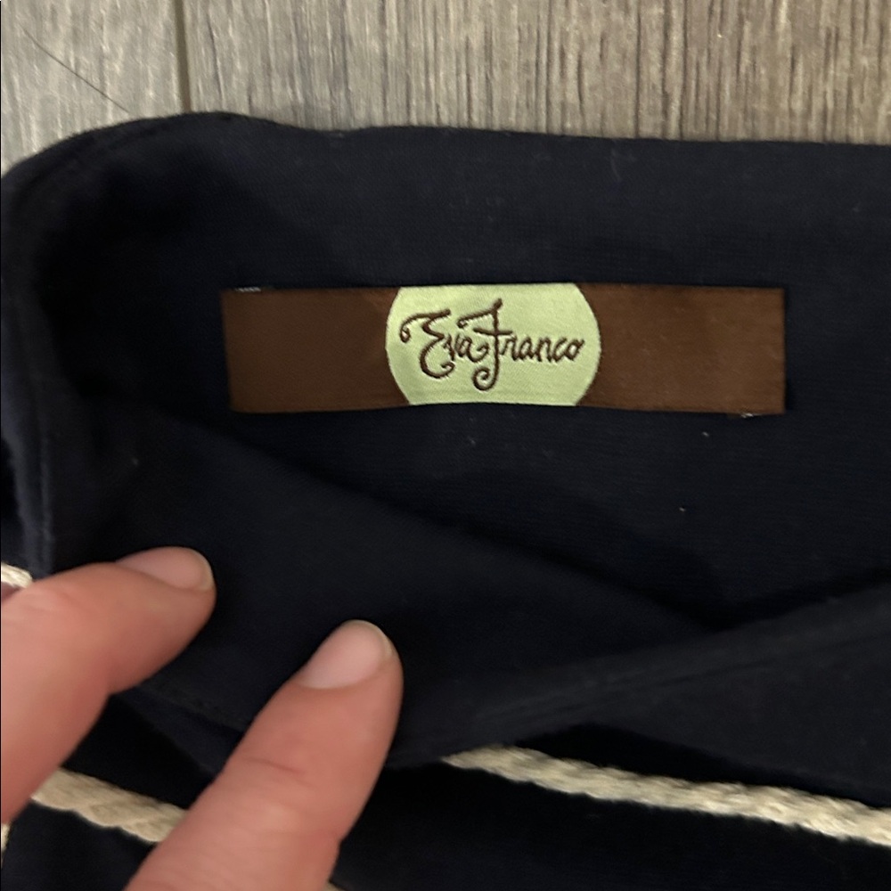 Eva Franco‎ Navy Pencil Skirt with White Accents - Picture 5 of 6